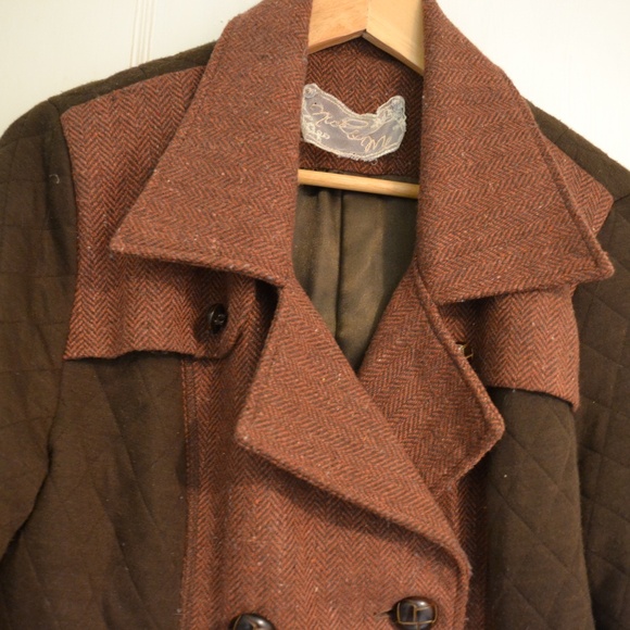 Women's Brown Wool Coat - Picture 3 of 6